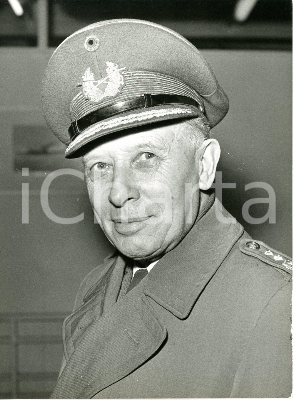 1961 LONDON NORTHOLT - Arrival of NATO's general Adolf HEUSINGER *Photo 15x20