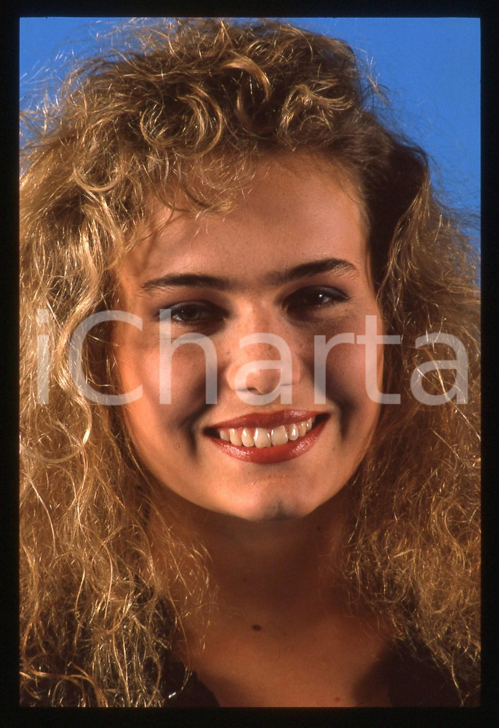 35mm vintage slide* 1989 CANALE 5 Ylenia CARRISI - Ritratto della showgirl (37)