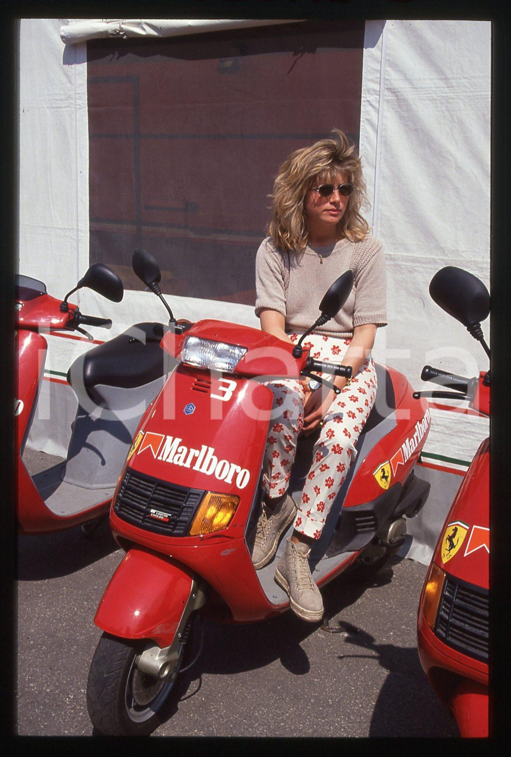 35mm vintage slide* 1994 GP SAN MARINO Barbara LARINI su PIAGGIO ZIP FERRARI
