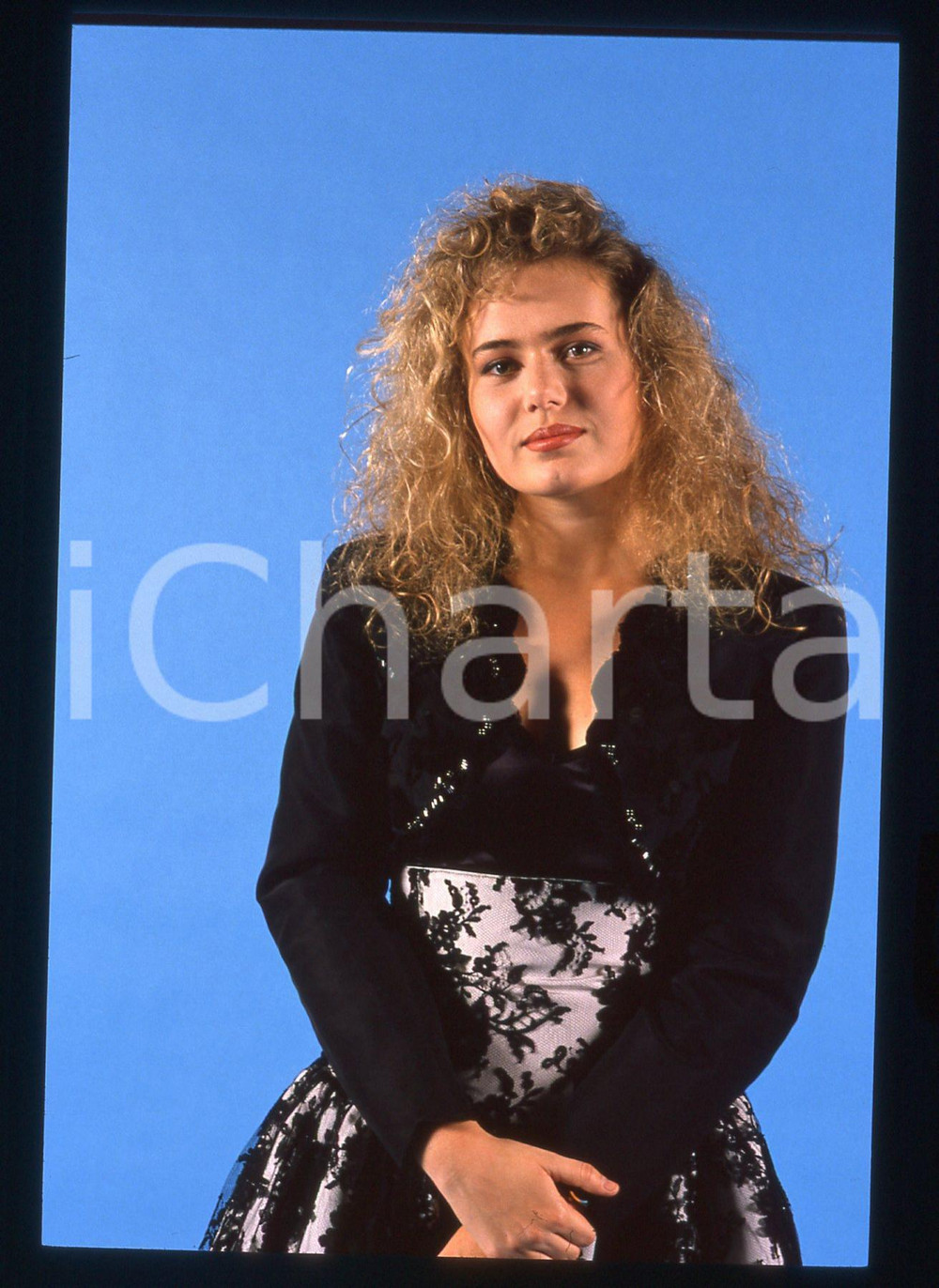 35mm vintage slide* 1989 CANALE 5 Ylenia CARRISI - Ritratto della showgirl (33)