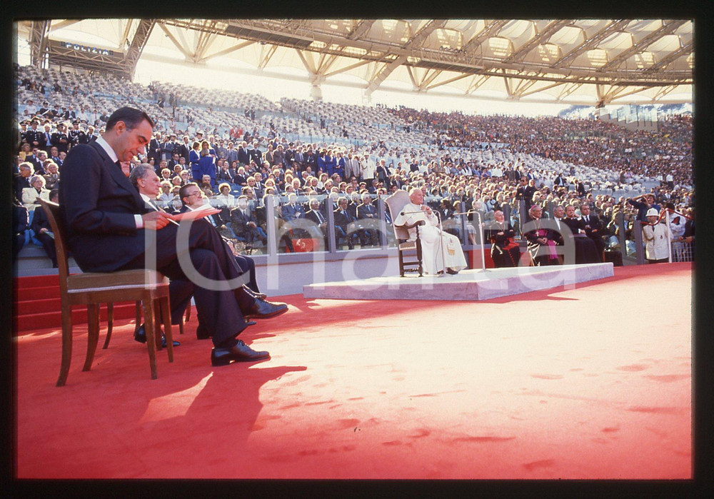 35mm vintage slide* 1990 ROMA Stadio Olimpico GIOVANNI PAOLO II Franco CARRARO 1