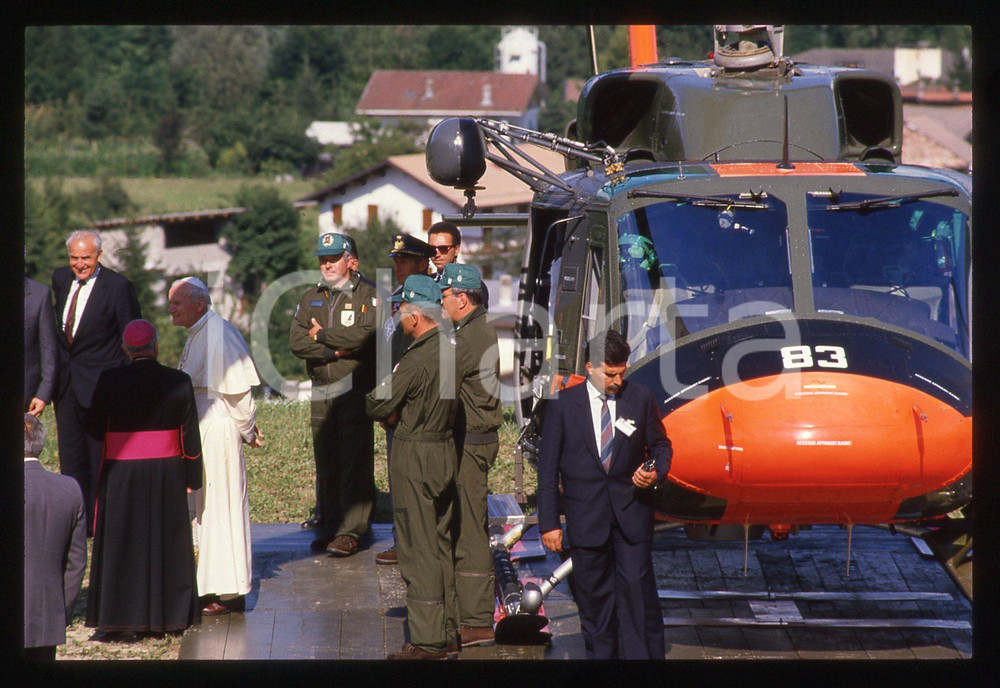 35mm vintage slide* 1988 VAL DI STAVA - GIOVANNI PAOLO II Arrivo in elicottero 1