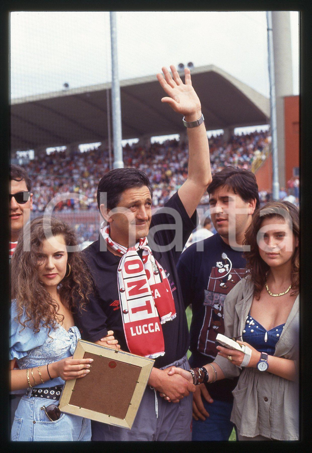 35mm vintage slide* 1991 LUCCA - CALCIO Corrado ORRICO con tifosi LUCCHESE (3)