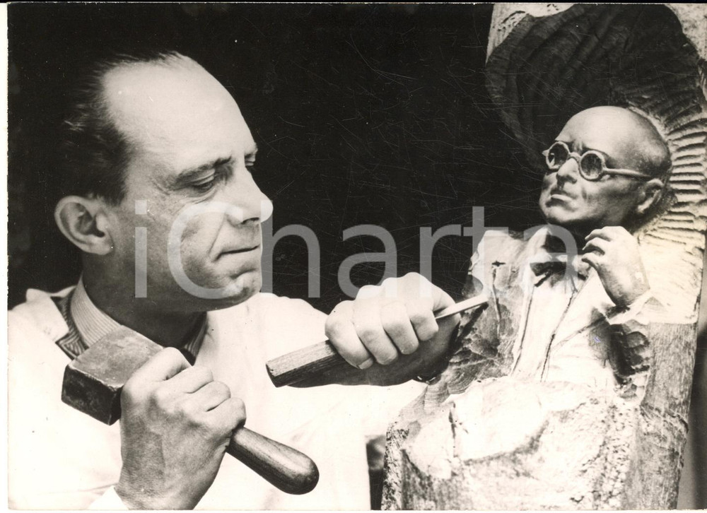 1955 ARTE Scultore Charles WANCZAC realizza busto di Pablo Casals nel tiglio