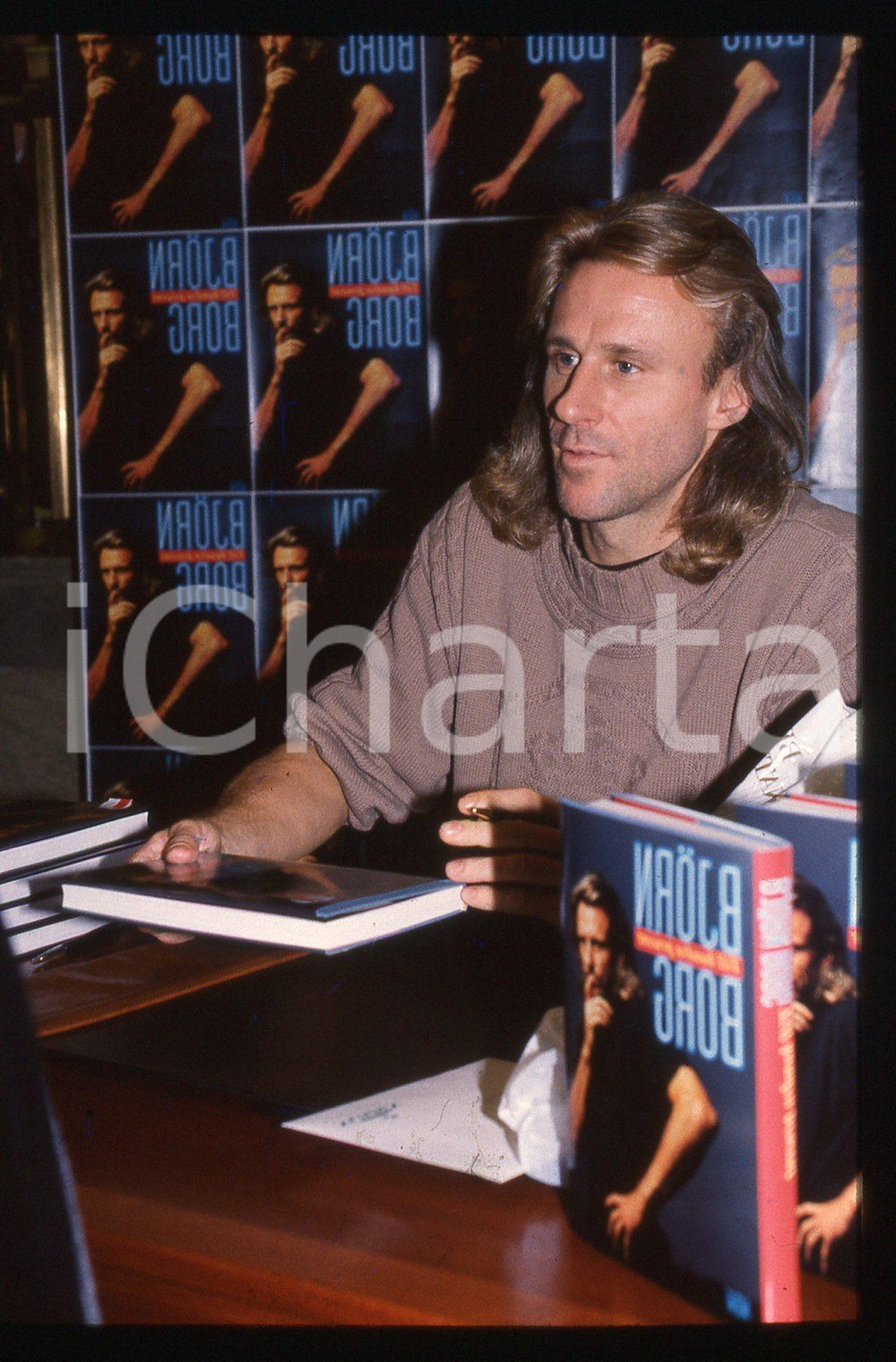 35mm vintage slide* 1992 STOCKHOLM Bjorn BORG presenta la sua autobiografia 9