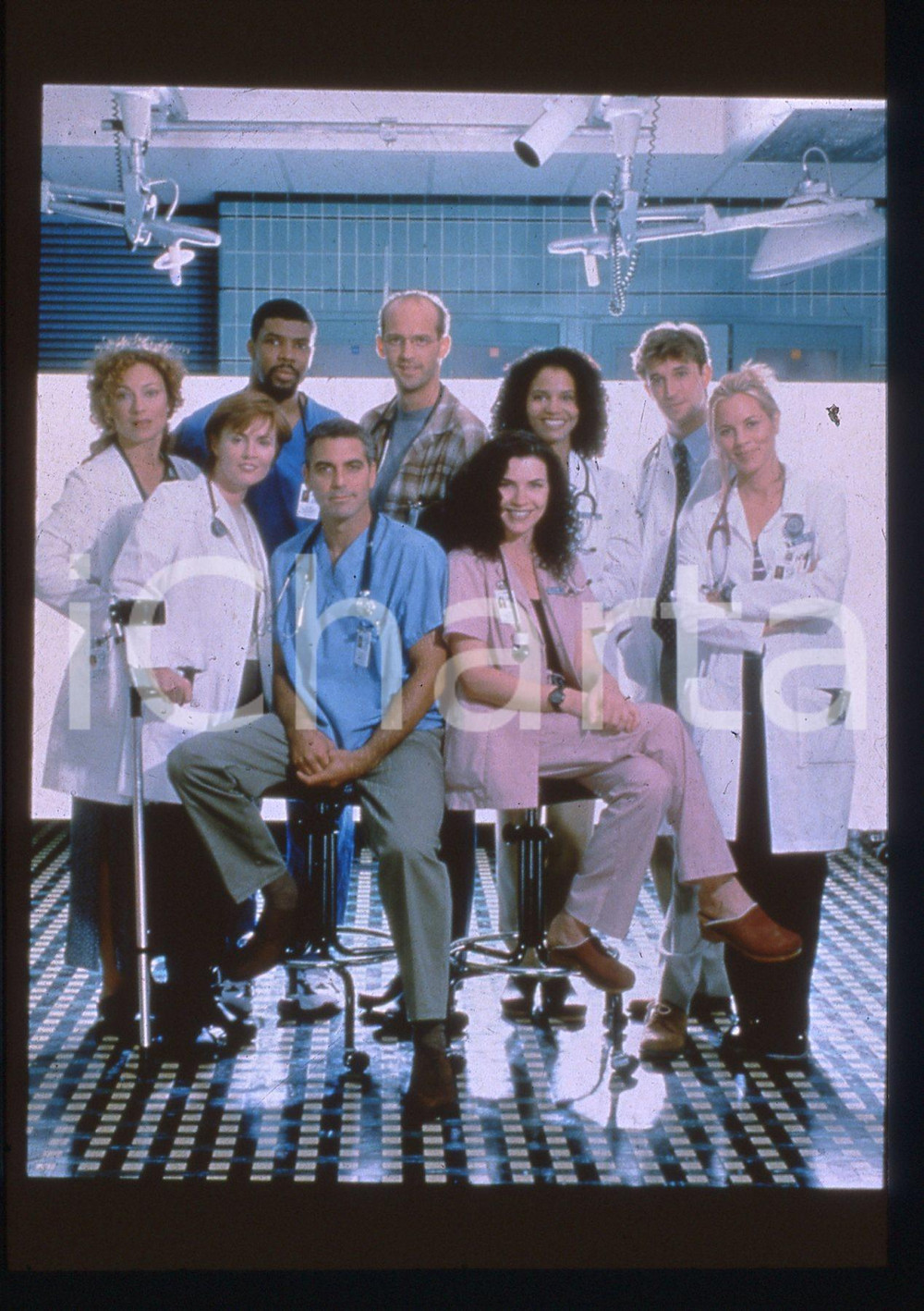 35mm vintage slide* 1995ca E.R. - George CLOONEY Noah WYLE Laura INNES e il cast