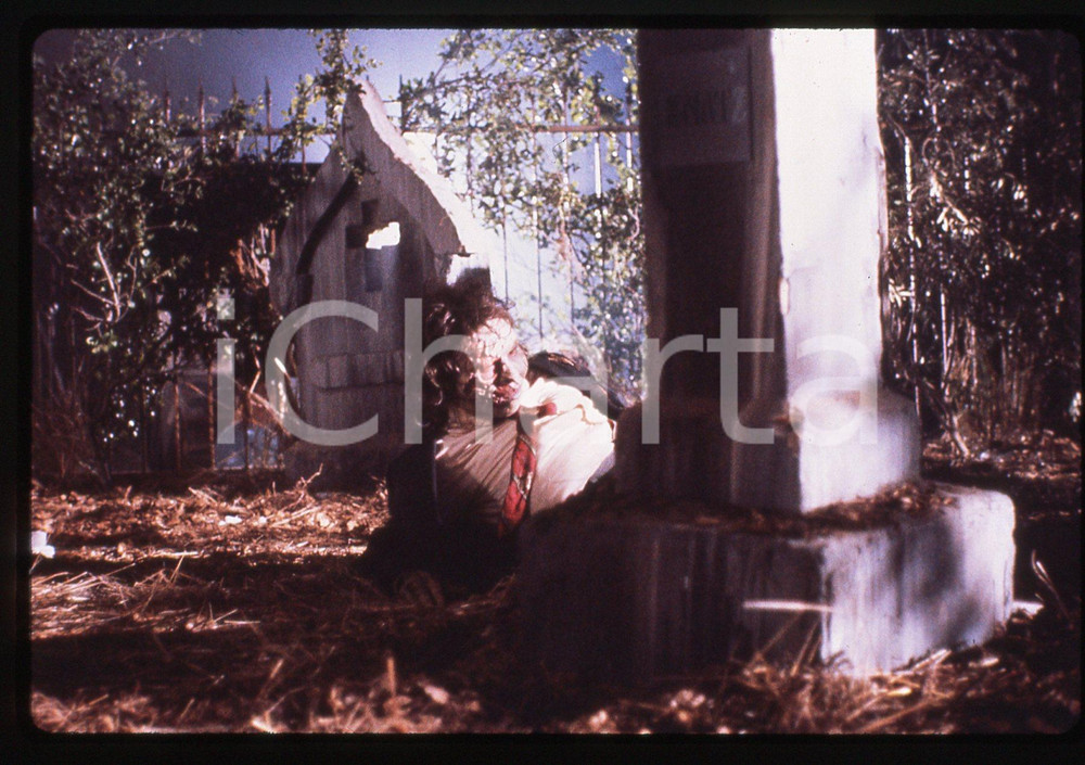 35mm vintage slide*1988 RETURN OF THE LIVING DEAD 2 Zombie - Scena del film 9
