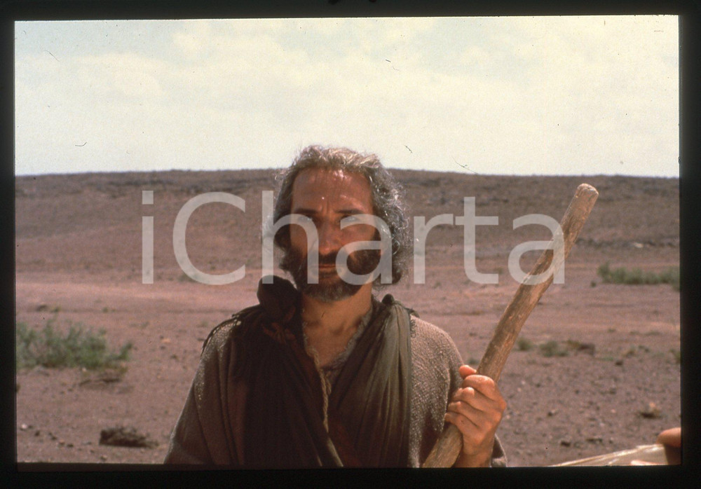35mm vintage slide*1995 ca MOSES - Ben KINGSLEY in una scena del film (3)