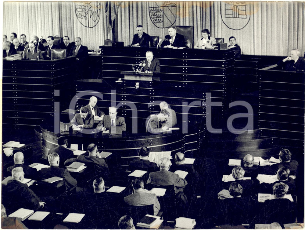 1953 BONN Konrad ADENAUER during his speech to German Federal Assembly *Photo