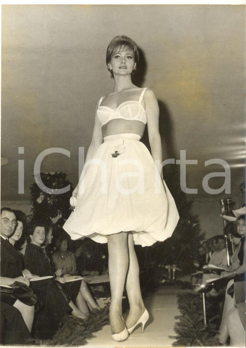 1961 PARIS MODE LINGERIE Nouvelle collection ROSY - Modèle ROUCOULEUR *Photo