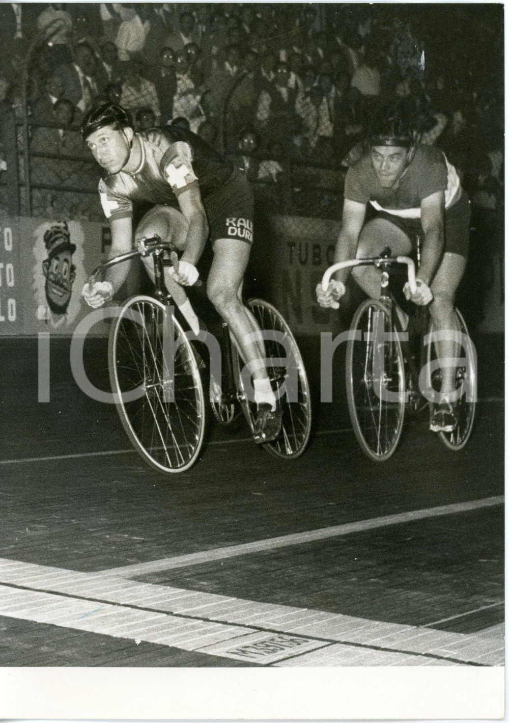 1955 MILANO - CICLISMO SU PISTA Mondiali - Oscar PLATTNER batte Enzo SACCHI