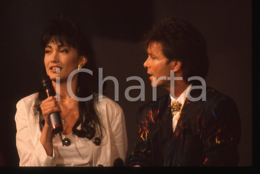 35mm vintage slide* 1989 SANREMO Cliff RICHARD e Kay RUSH al PALABARILLA (2)
