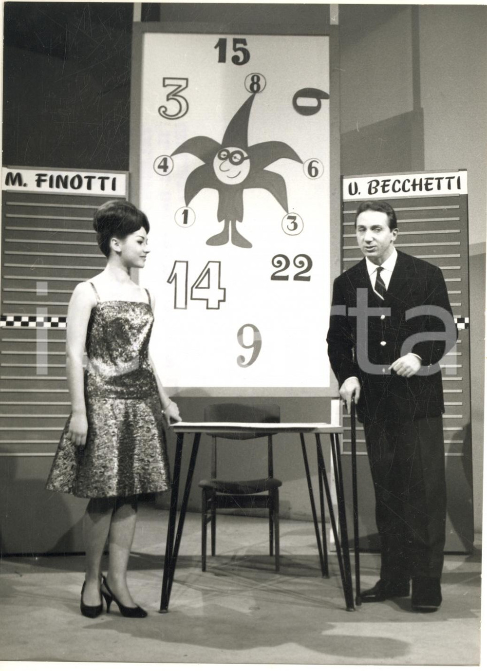 1962 MILANO TV "Caccia al numero" - Mike BONGIORNO con Giuliana COPRENI *Foto