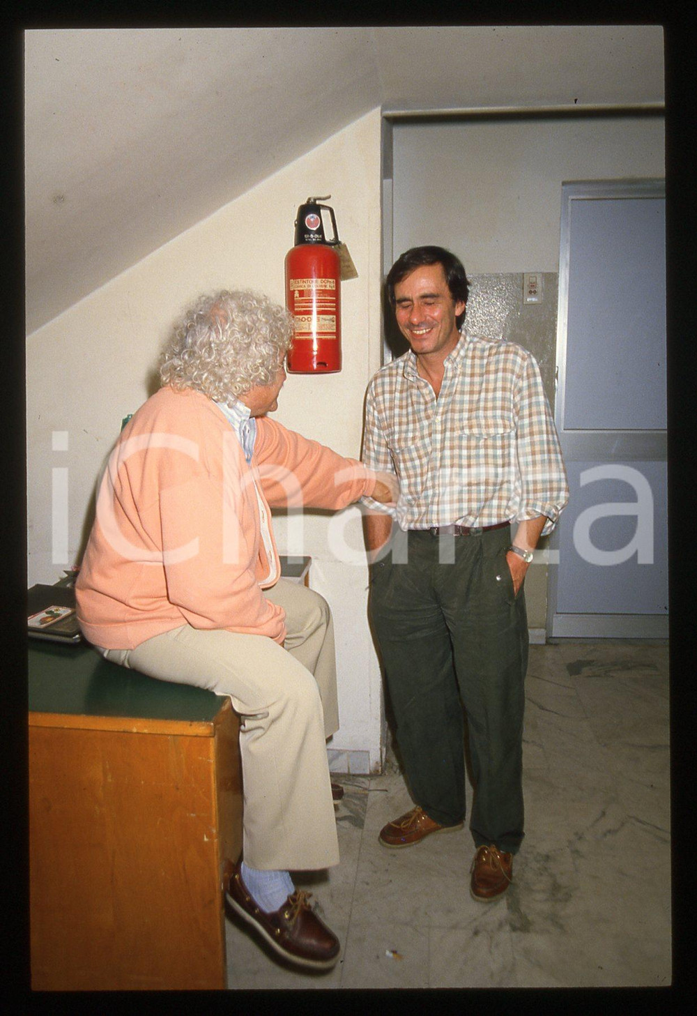 35mm vintage slide* 1990ca ITALIA COSTUME Bruno LAUZI Roberto VECCHIONI (1)