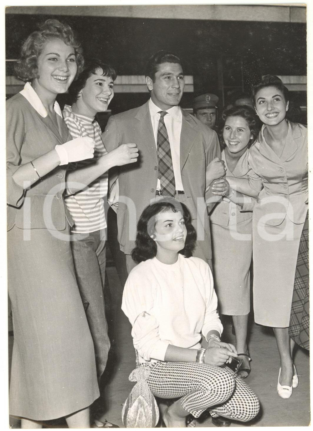 1955 ROMA TERMINI - MISS MONDO Franco FESTUCCI Franca MARZI con le candidate
