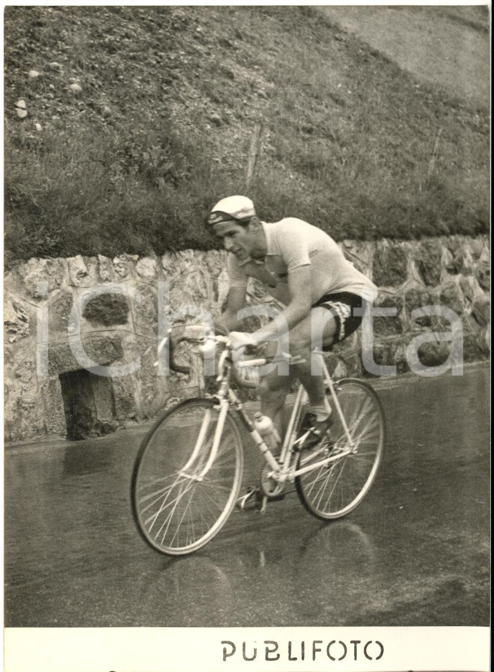1955 CICLISMO GIRO D'ITALIA 15^ tappa - Gastone NENCINI in gara - Foto 13x18