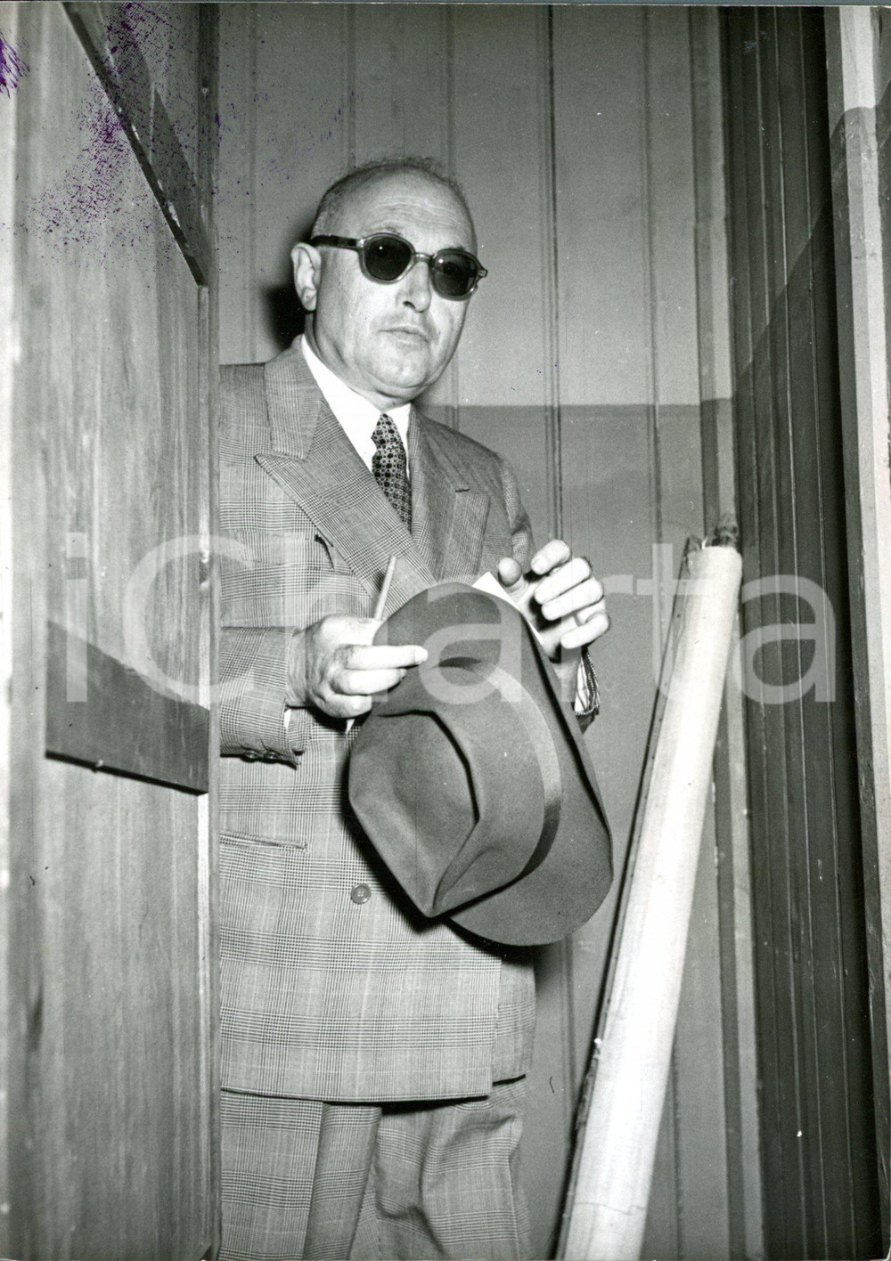 1953 ROMA - Elezioni politiche - L'on. Pietro NENNI alle urne elettorali *Foto