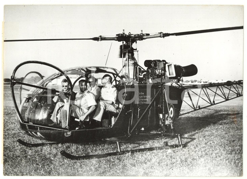 1959 INDIA Delhi Flying Club - French helicopter ALOUETTE II about to take off