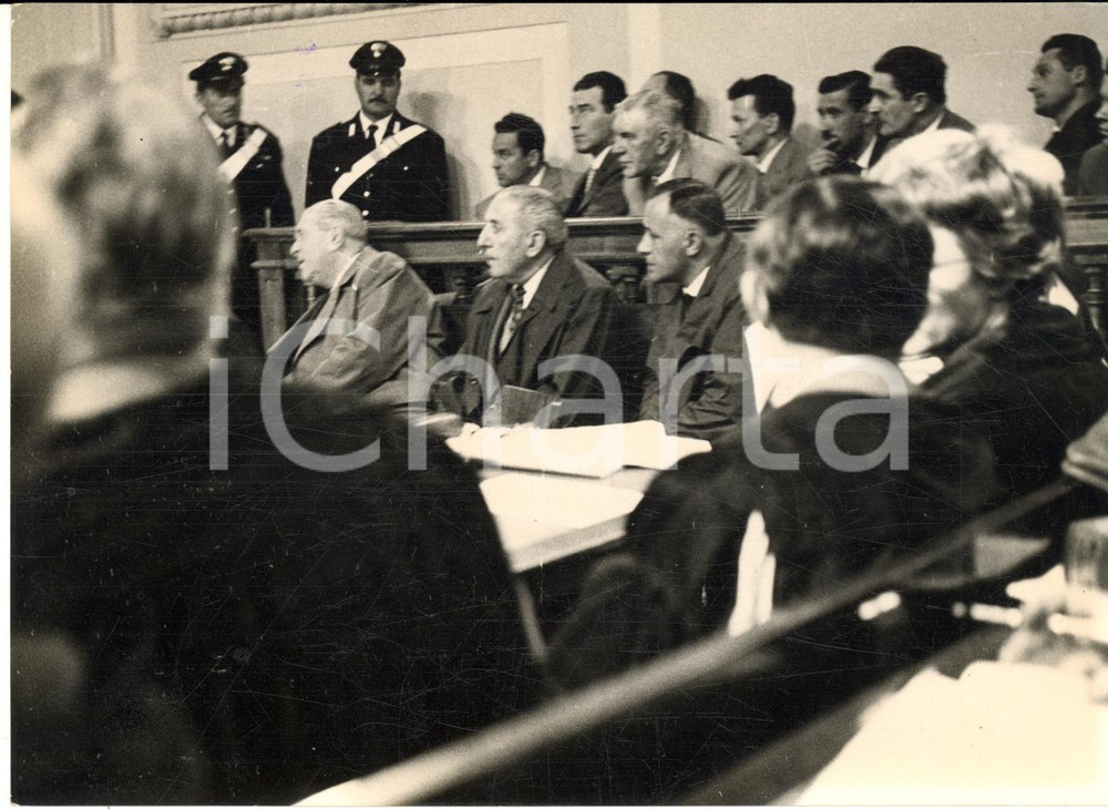 1959 TORINO Processo spionaggio militare pro JUGOSLAVIA - Imputati in aula