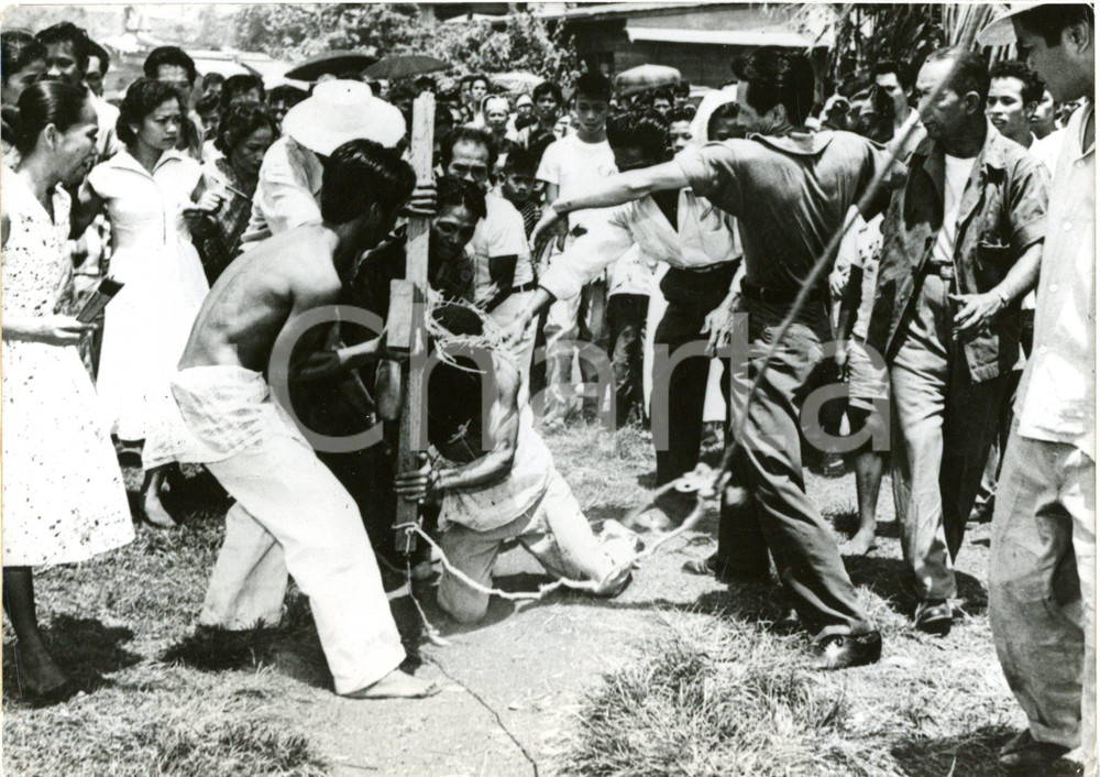 1959 PHILIPPINES Good Friday - Flagellant bearing cross collapses - Photo