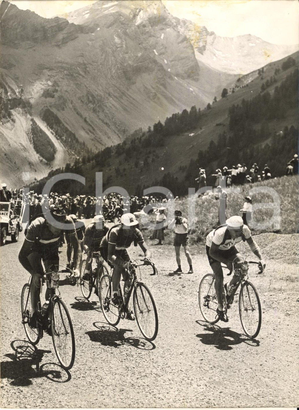1953 CICLISMO TOUR DE FRANCE Lucien LAZARIDES Raphael GEMINIANI sulle Alpi *Foto