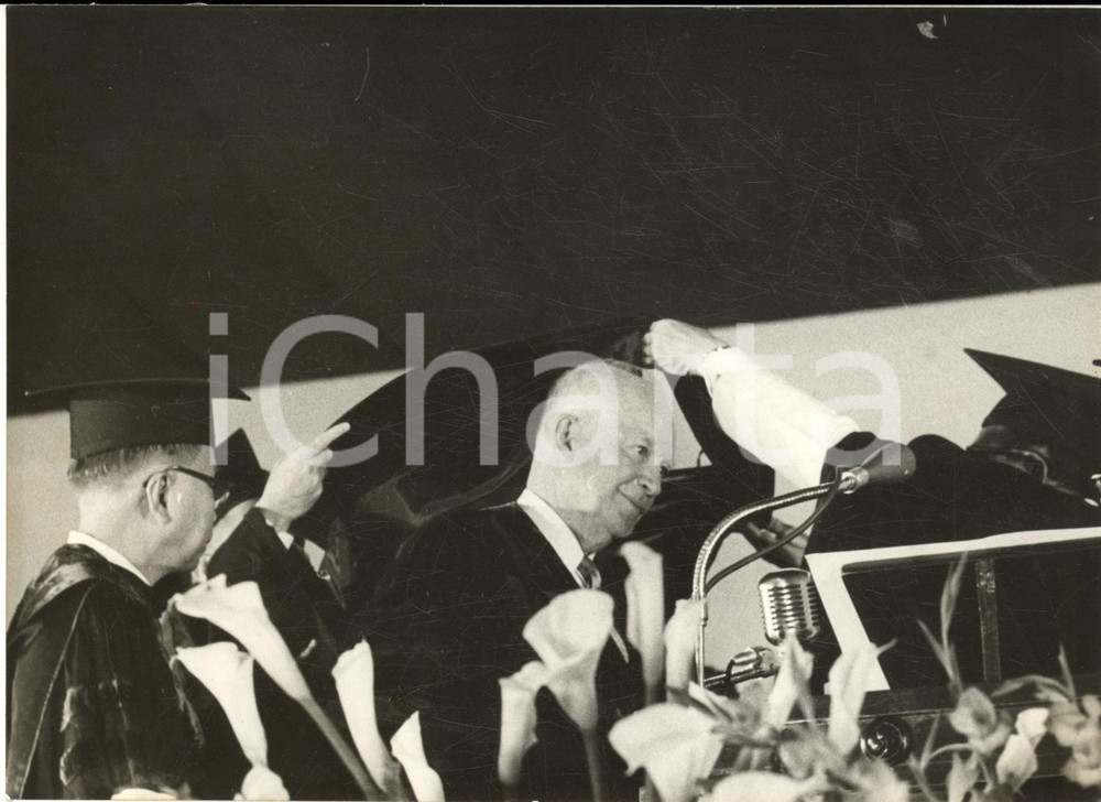 1960 MANILA (FILIPPINE) Dwight EISENHOWER riceve laurea honoris causa - Foto