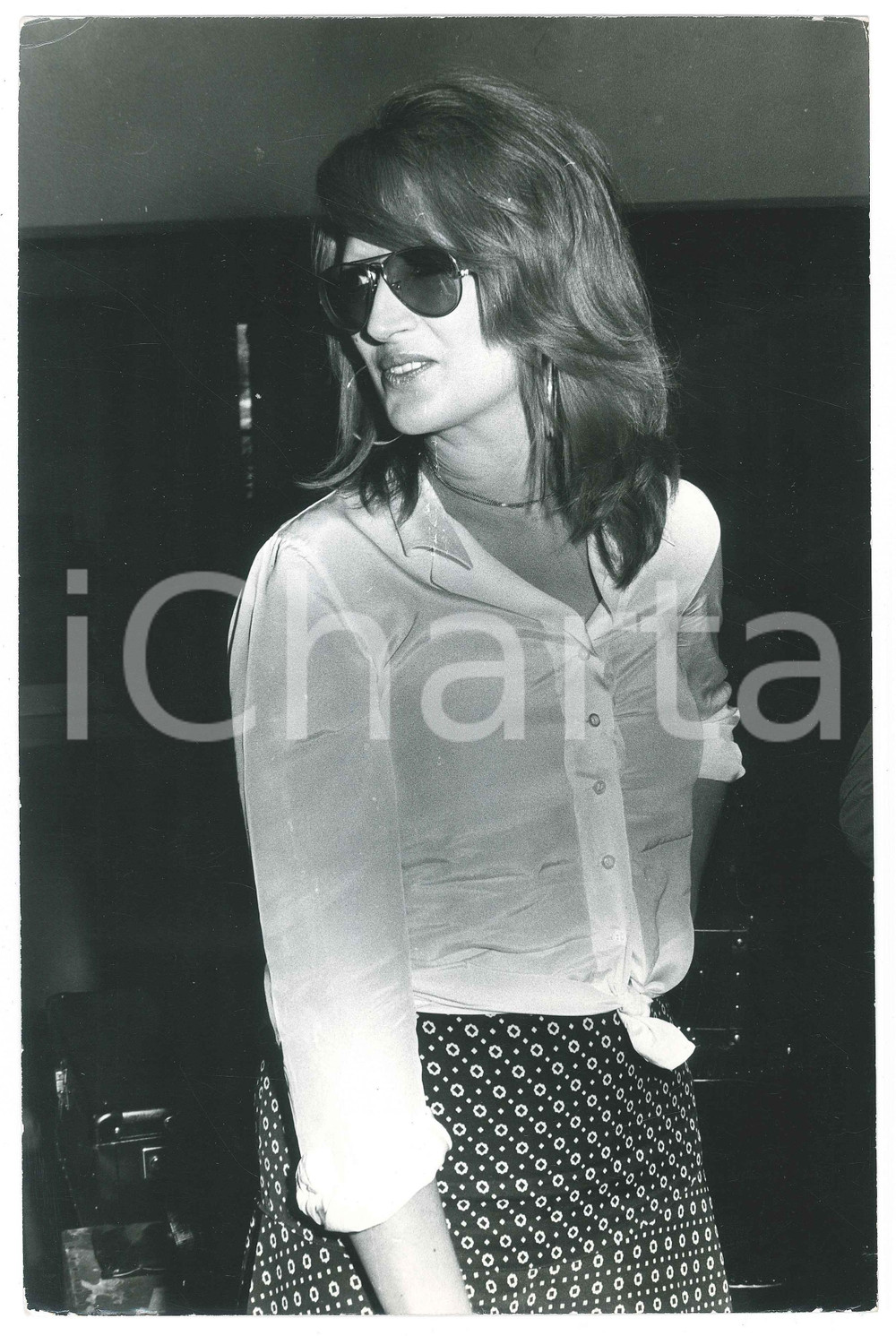 Fotografia d epoca originale 1970 ca ITALIA  COSTUME Anna Maria Mazzini MINA paparazzata  Foto 20x30 cm 2 1