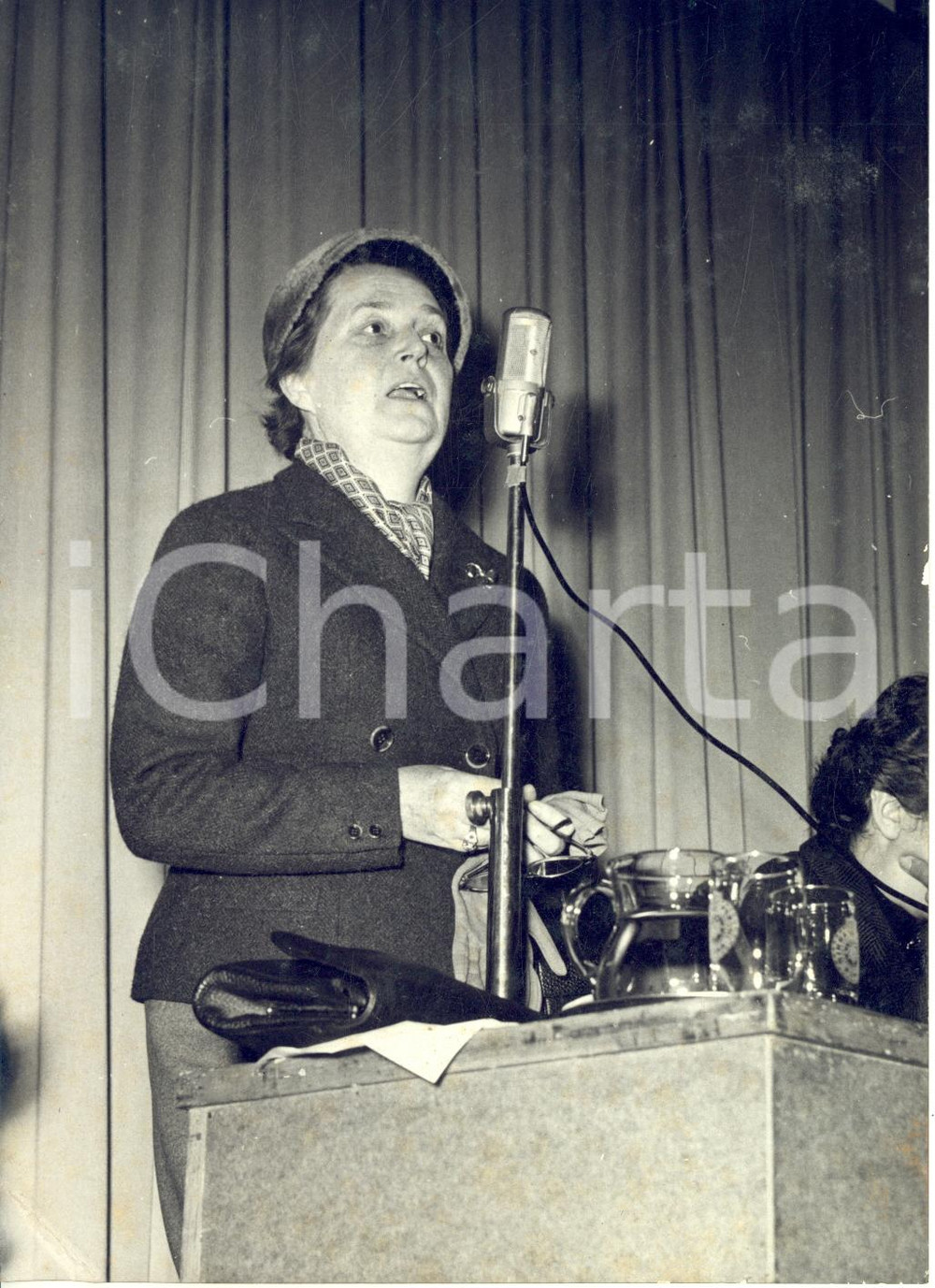 1957 ROMA Via Margutta - Conferenza pro pensione a casalinghe - Jolanda TORRIATI