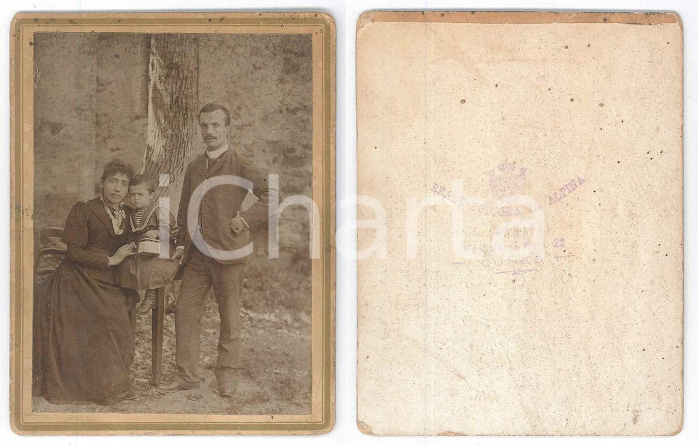Fotografia d epoca originale 1900 ca CUNEO Ritratto di famiglia con bambina Foto Giacinto GARAFFI 10x13 cm 1