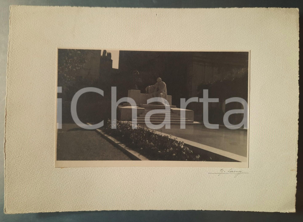 Fotografia d epoca originale 1935 ca BRESCIA Monumento a NiccolÃ² Tartaglia Foto Gualtiero LAENG FIRMATA 1