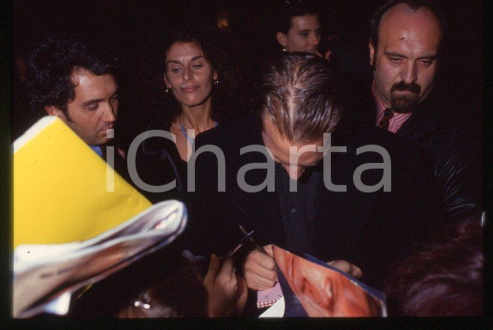 Fotografia d epoca originale Kevin COSTNER  ITALIA 1991 Evento Robin Hood 35 mm vintage slide 6 1
