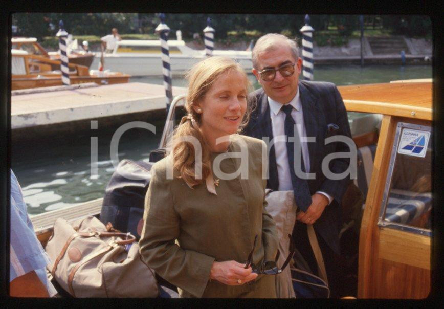 Fotografia d epoca originale Isabelle HUPPERT Claude CHABROL  Cinema VENEZIA 1985 ca 35mm vintage slide 1 1
