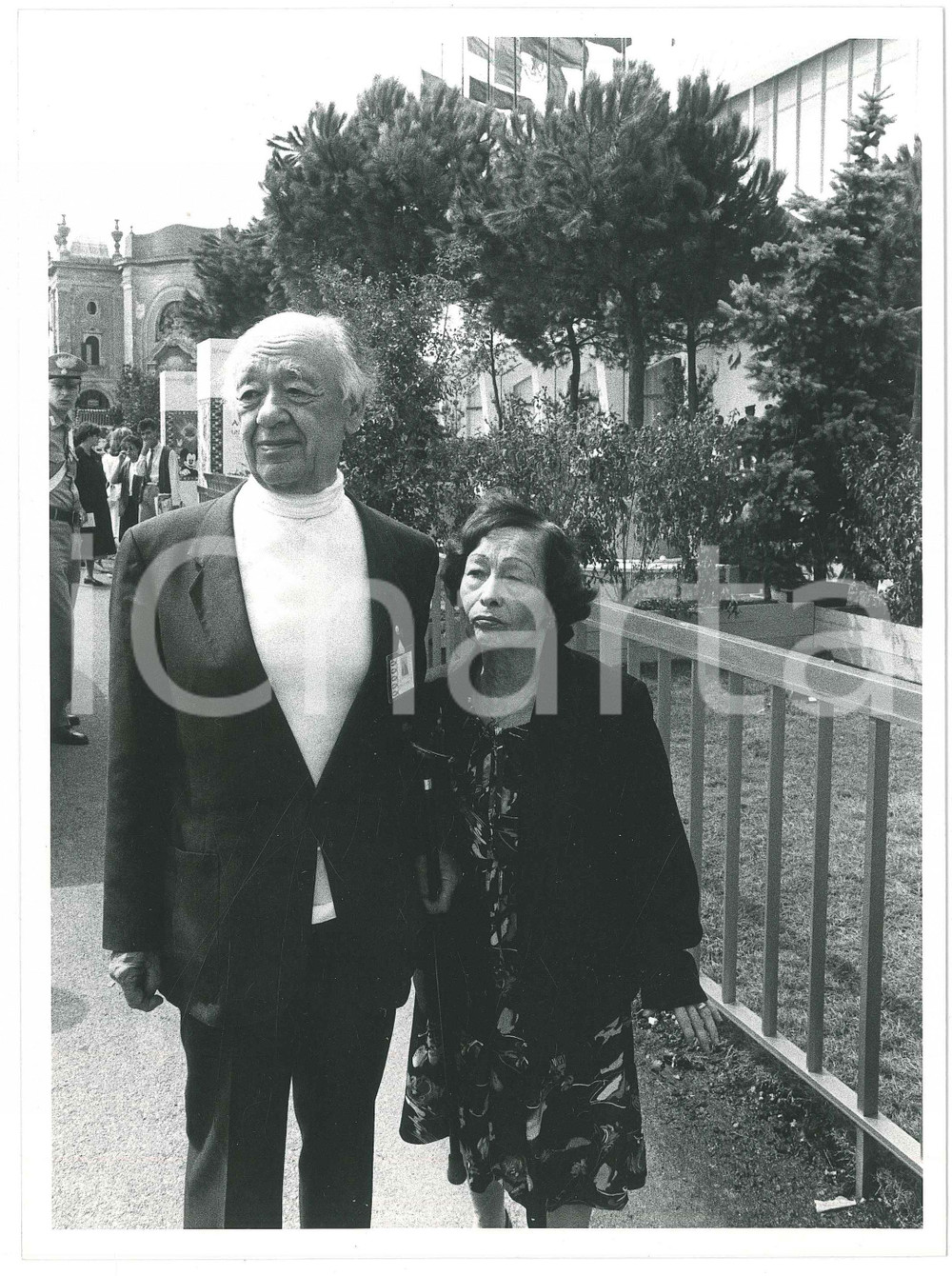 Fotografia d epoca originale 1985 ca TEATRO EugÃ¨ne IONESCO Rodica BURILEANU Ritratto  Foto 18x24 cm 1