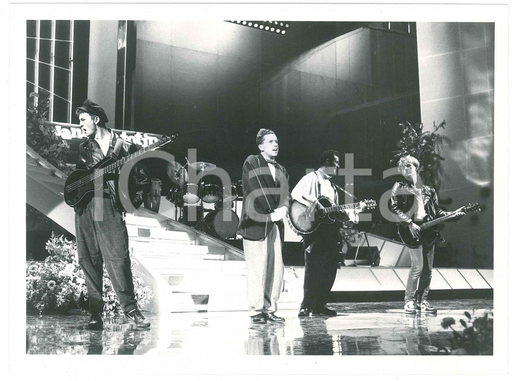 Fotografia d epoca originale 1985 FESTIVAL DI SANREMO  FRANKIE GOES TO HOLLYWOOD sul palco  Foto 24x18 cm 1