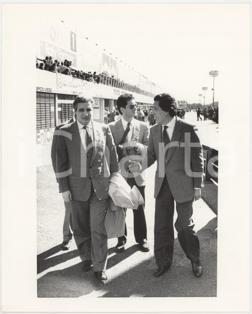 Fotografia d epoca originale 1985 ca Autodromo di MONZA  Arrivo Paolo MALENA assessore Milano Foto 1