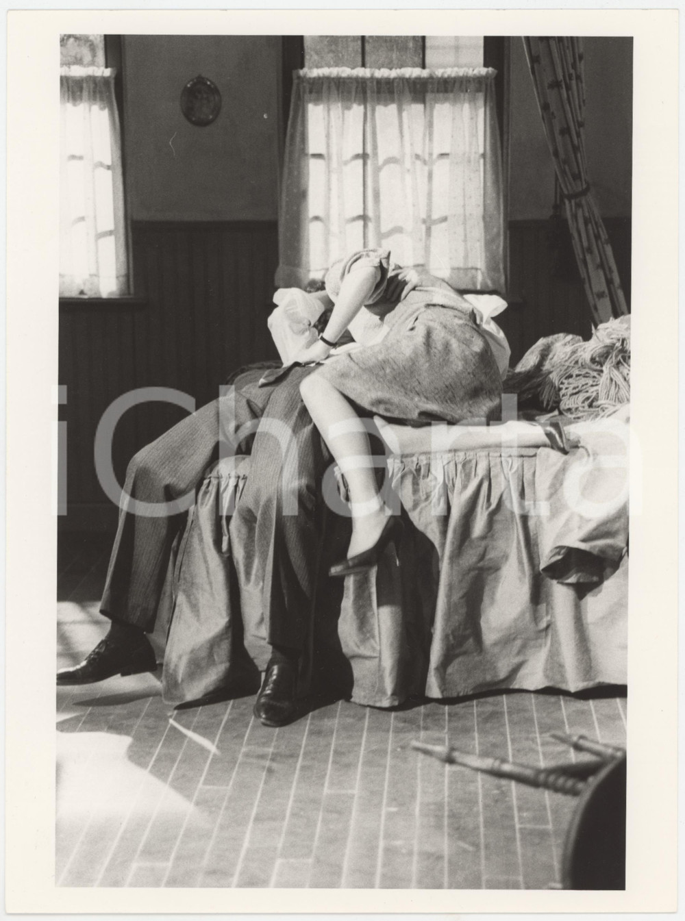 Fotografia d epoca originale 1985 CINEMA Un cappello pieno di pioggia  Emilio BONUCCI Pamela VILLORESI 3 1