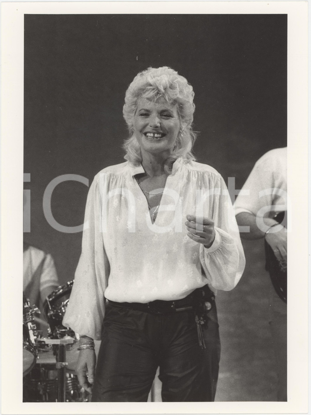 Fotografia d epoca originale 1980 ca ITALIA  MUSICA Giovanna NOCETTI Ritratto cantante  Foto 18x24 cm 1 1