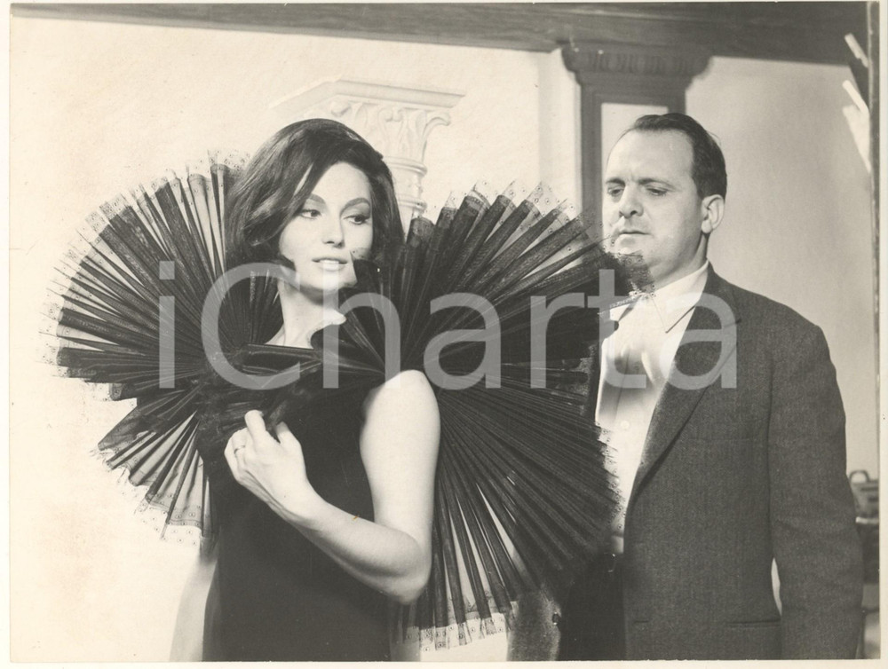 Fotografia d epoca originale 1966 CINEMA La strega in amore Rosanna SCHIAFFINO e Damiano DAMIANI Foto 1