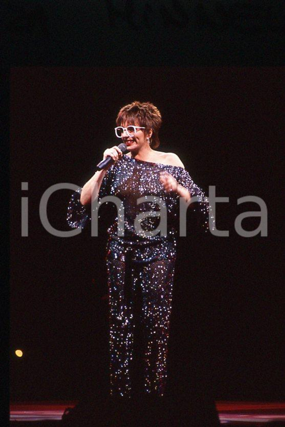 Liza MINNELLI on stage  - ITALY (?) 1990 ca *35mm vintage slide 1