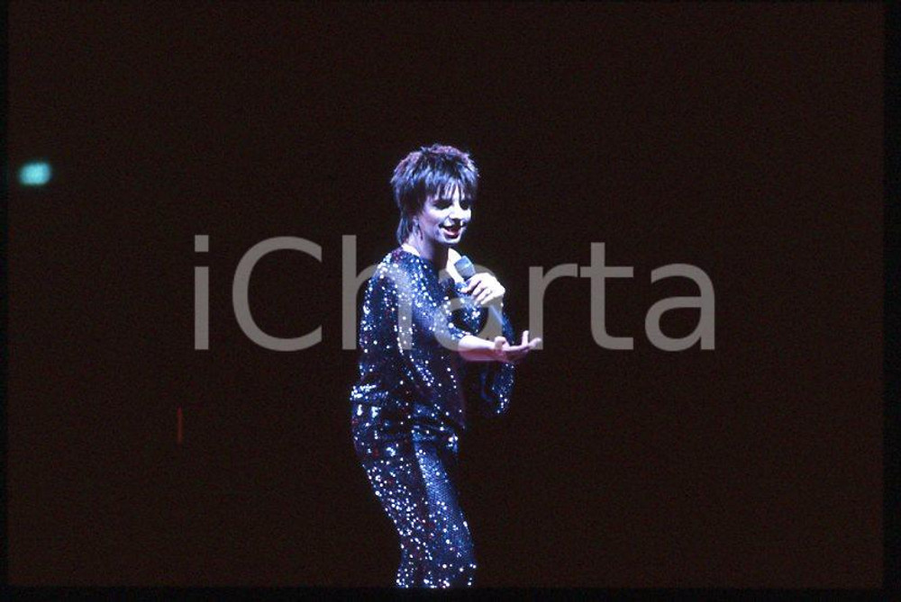 Fotografia d epoca originale Liza MINNELLI on stage   ITALY ? 1990 ca 35mm vintage slide 12 1