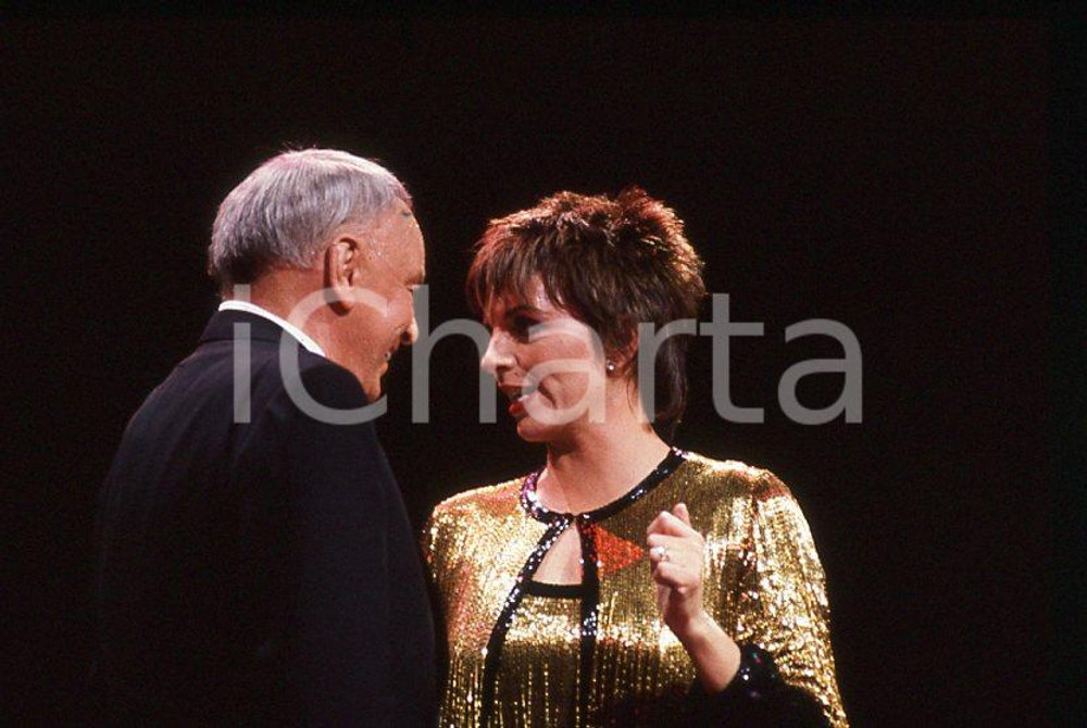 Fotografia d epoca originale Frank SINATRA Liza MINNELLI 1989 LONDON Royal Albert Hall 35mm vintage slide 9 1