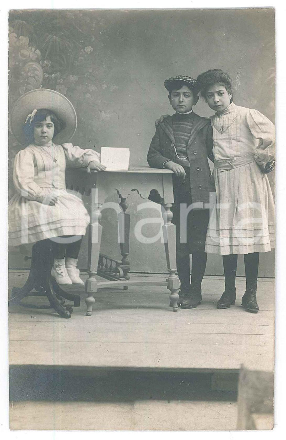 Fotografia d epoca originale 1910 ca ITALIA Ritratto di tre fratelli bambini  Foto anonima 9x14 cm 1