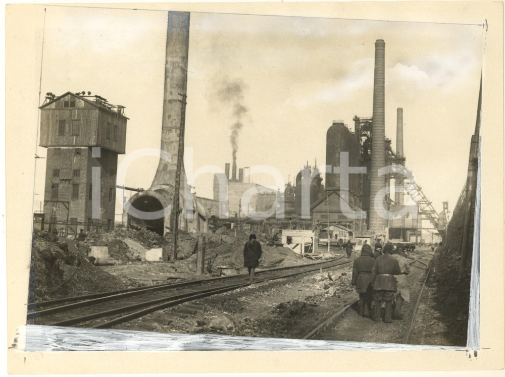 1932 EX URSS KUSNETZKSTROY Veduta degli altiforni in attività *Foto 24x18 cm