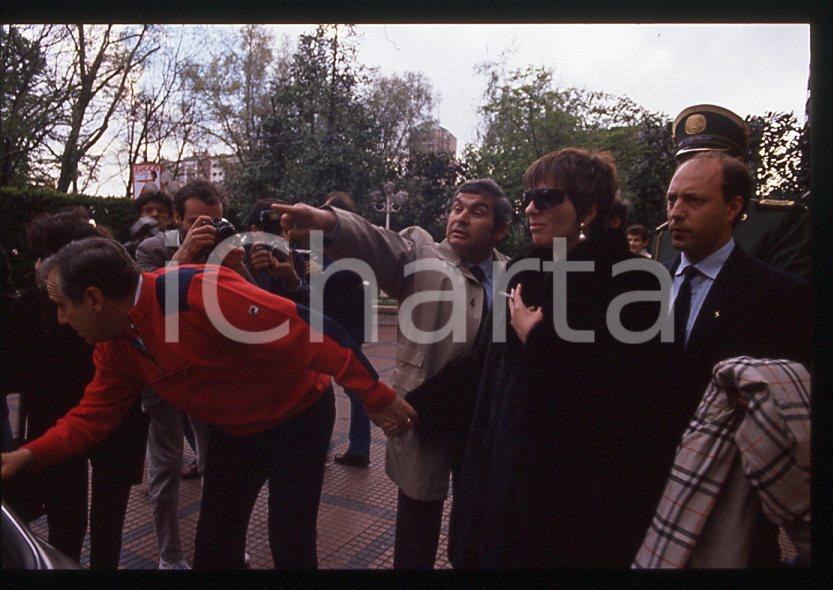 Fotografia d epoca originale Liza MINNELLI  MILANO 1989 Hotel Principe di Savoia 35mm vintage slide 8 1
