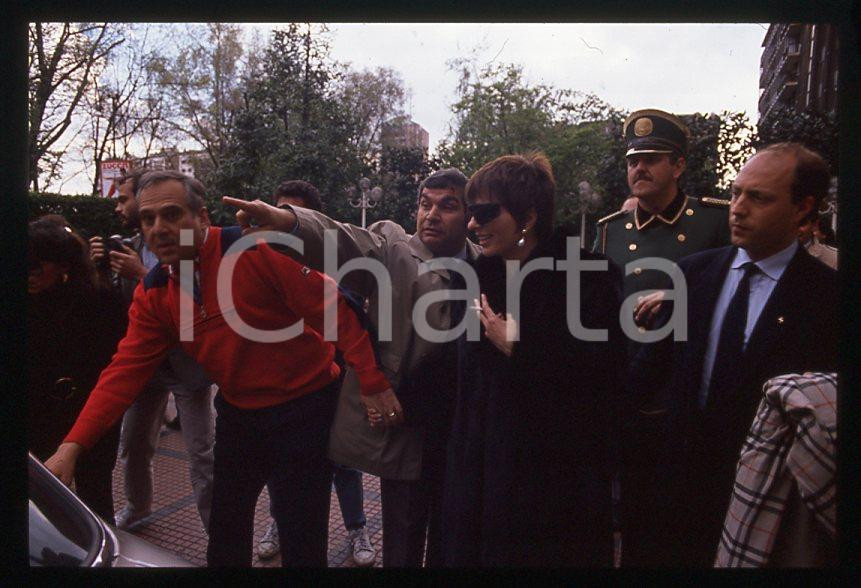 Fotografia d epoca originale Liza MINNELLI  MILANO 1989 Hotel Principe di Savoia 35mm vintage slide 10 1