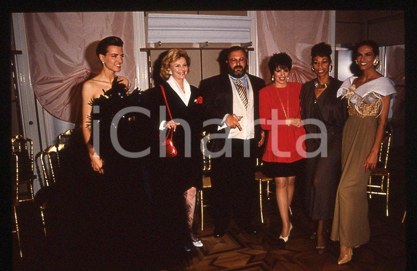Fotografia d epoca originale Liza MINNELLI Gianfranco FERRE   Atelier MILANO 1989 35mm vintage slide 1 1