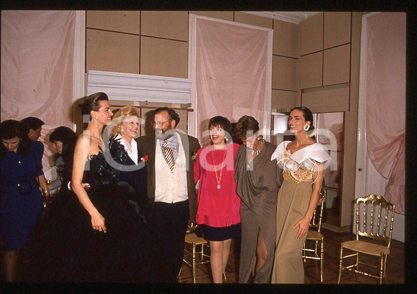 Fotografia d epoca originale Liza MINNELLI Gianfranco FERRE   Atelier MILANO 1989 35mm vintage slide 4 1