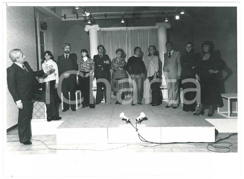 Fotografia d epoca originale 1977 RESCALDINA TEATRO  GRUPPO PALCOSCENICO  Flavia e le sue bambole Foto 26 1