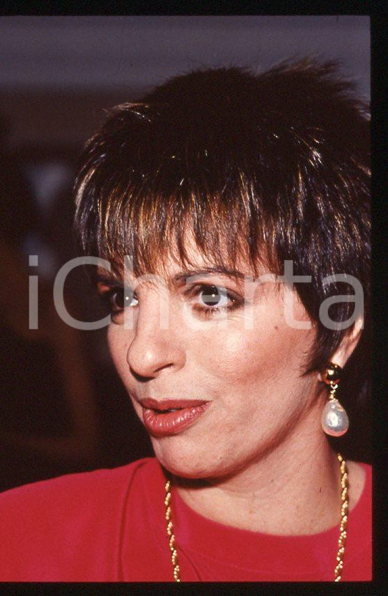 Fotografia d epoca originale Liza MINNELLI  Atelier Gianfranco FERRE  MILANO 1989 35mm vintage slide 4 1