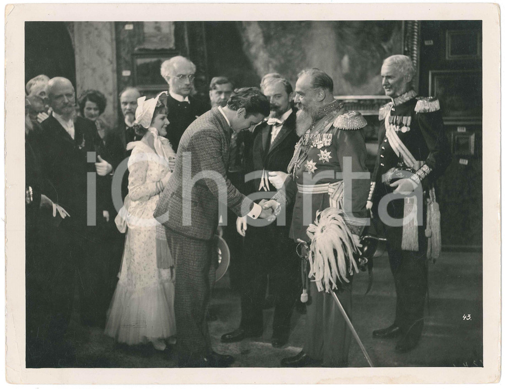 Fotografia d epoca originale 1940 ca RIGA  LATVIA Interna Filma LATVIAN CINEMA Photo 30x23 cm 1